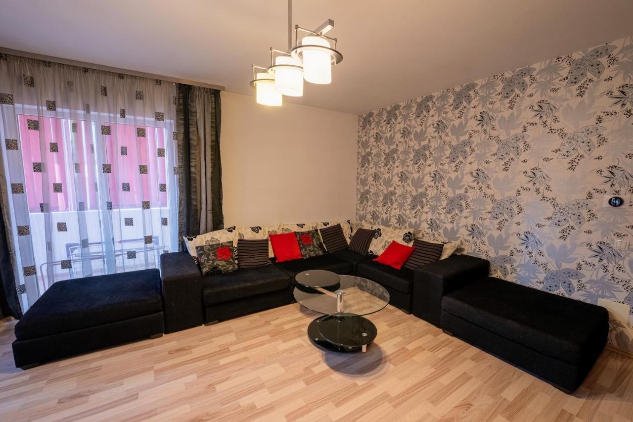 Quiet 3-Room Apt - 2 Parking Spaces - 5 Min Bus Floreşti Zewnętrze zdjęcie