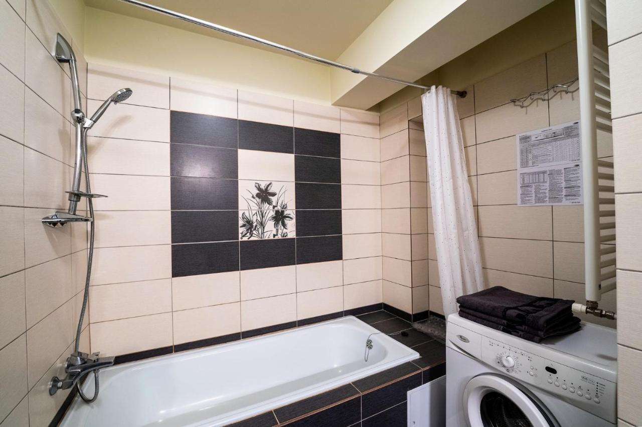 Quiet 3-Room Apt - 2 Parking Spaces - 5 Min Bus Floreşti Zewnętrze zdjęcie